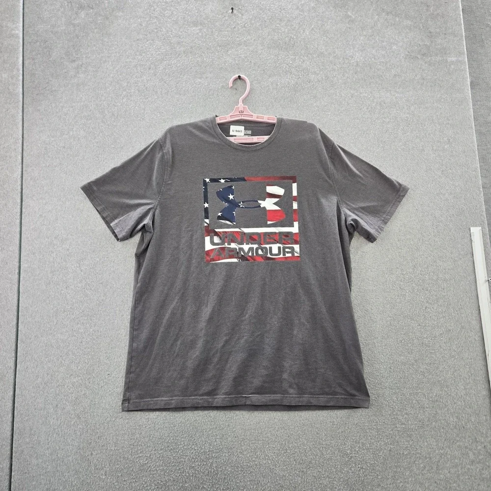 Under Armour Men Shirt XL Gray Flag USA Print Heatgear Activewear Logo Loose